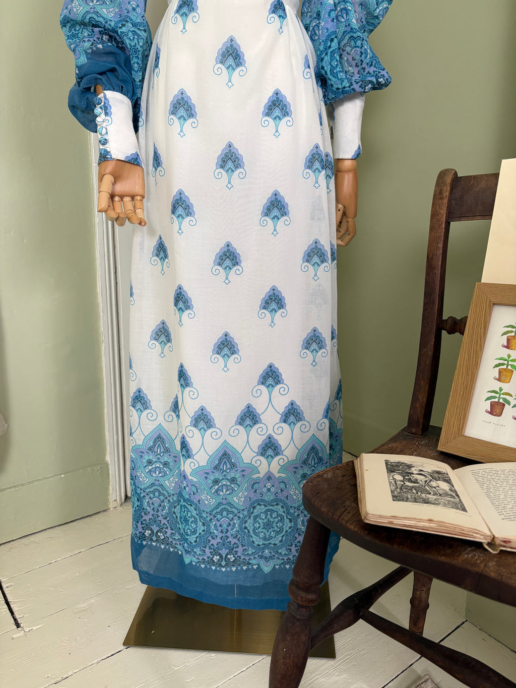 The Claudia Dress